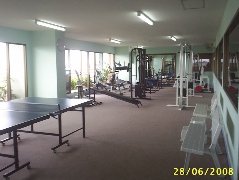 RP Fitness Rm 1 W840.jpg (104052 bytes)